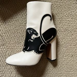 Valentino brand new boots